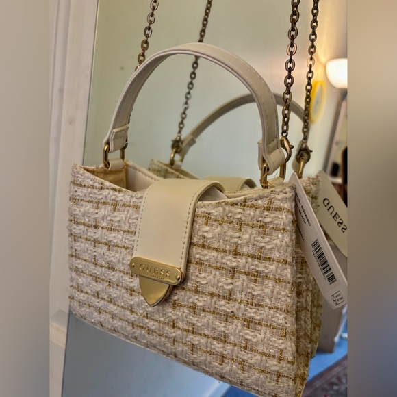 GUESS Cream Tweed Top-Handle Chain Satchel 7.5 by 8 inches Pretty cute - Picture 13 of 14